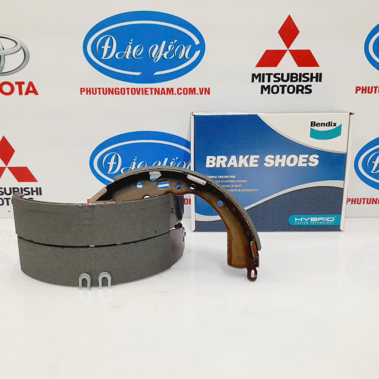 Bố Thắng Sau (Bố Càng) Innova 2021 - Bendix Thái - BS5215